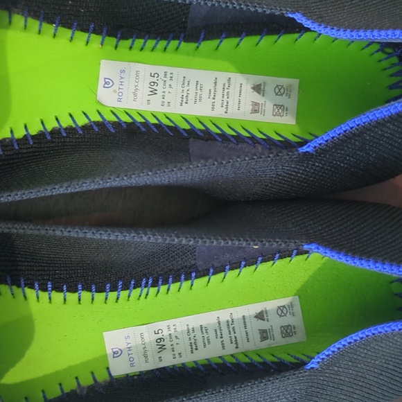 Rothy's Black Loafer with FREE second pair of insoles 9 1/2 Wide - Picture 7 of 7